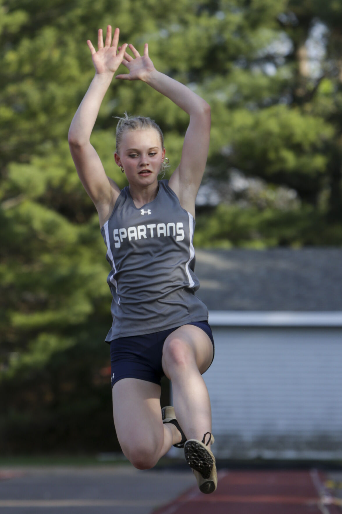 051222-qc-spt-district track-132.jpg